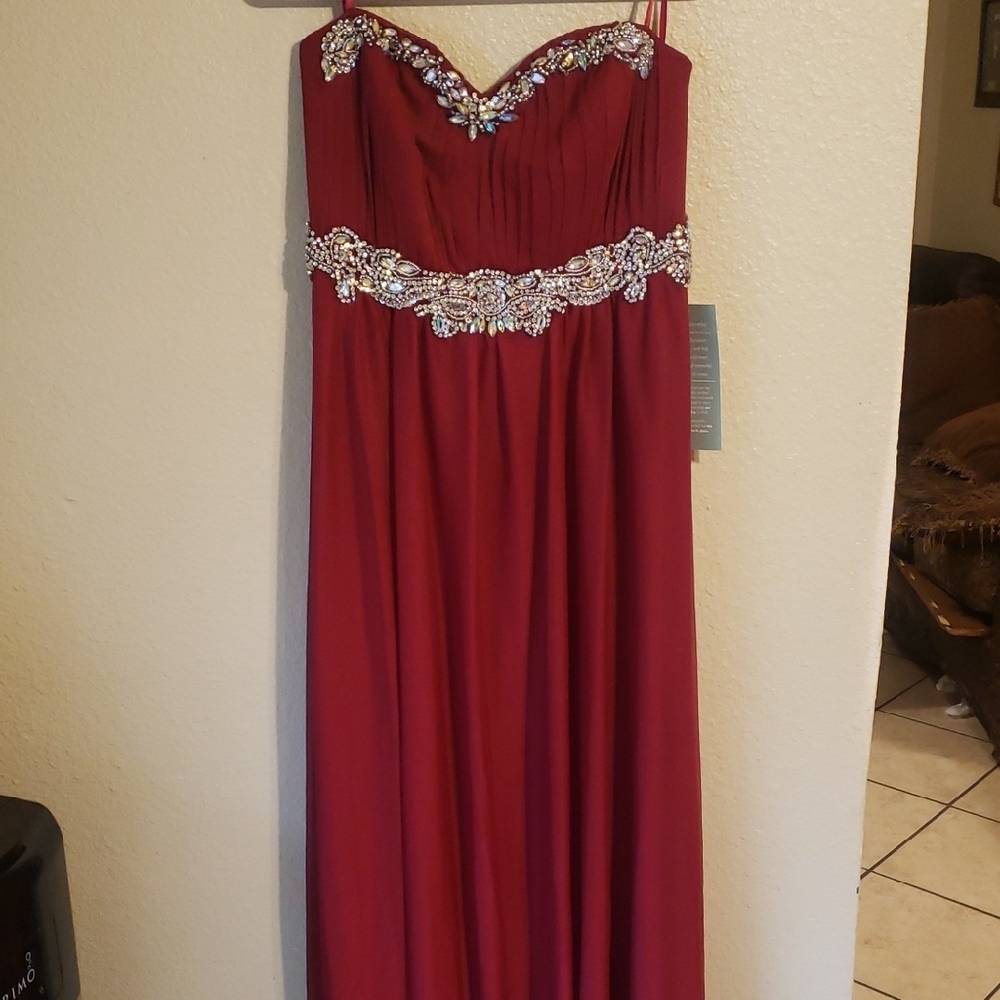 Jrs Plus Burgundy Strapless Gown with Crystal Accents Size20